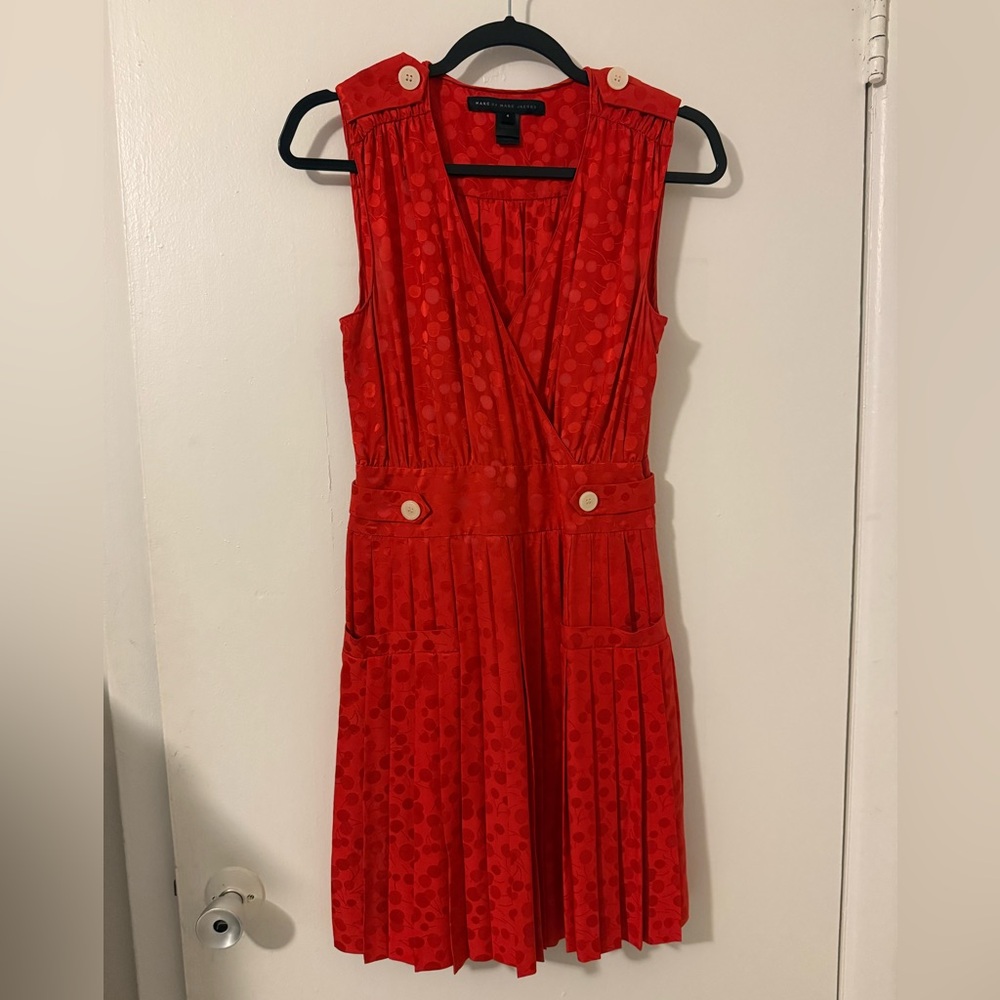 Marc by Marc Jacobs Red Cherry Sleeveless pleated mini Dress